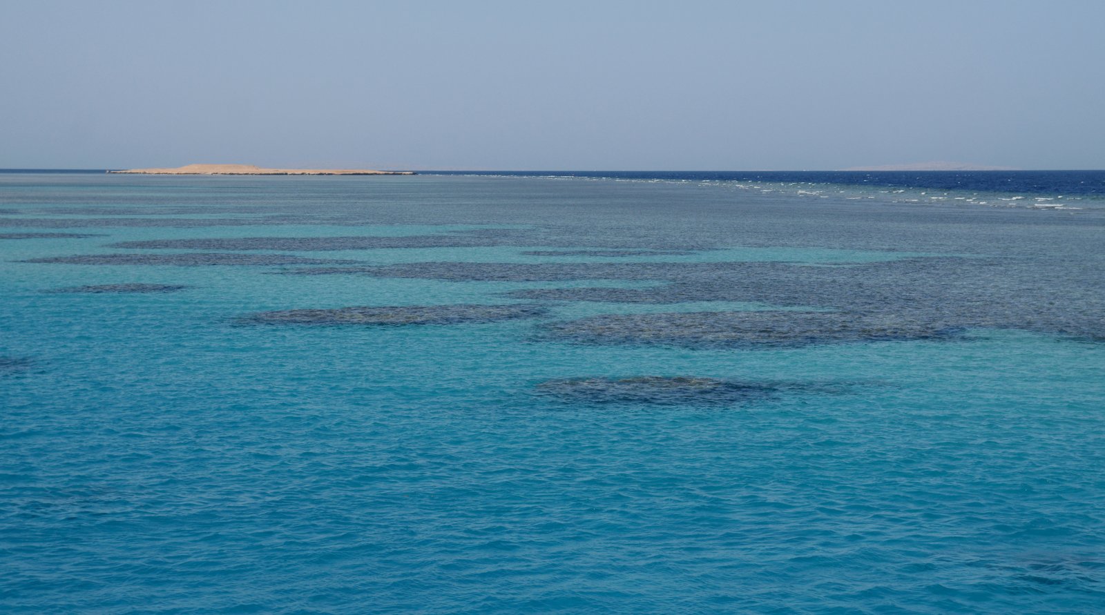 Vörös-tengeri korallzátony – búvárkodás Hurghada környékén
